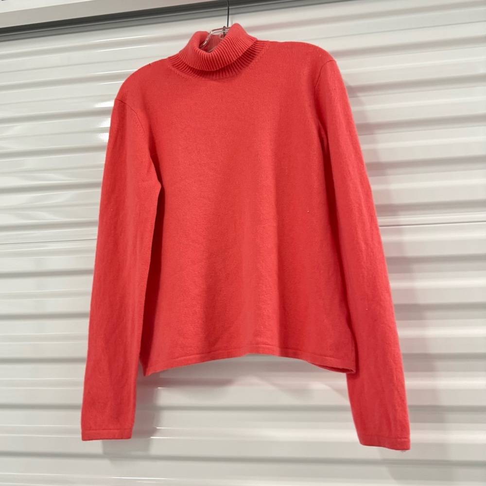 Saks Fifth Avenue 100% cashmere turtleneck sweater XL
